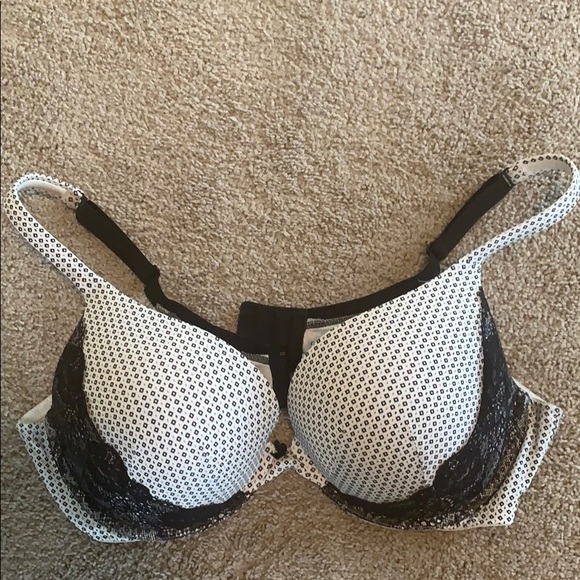 Cacique Other - Cacique Bra, 42D Cacique Other - Cacique Bra, 42D